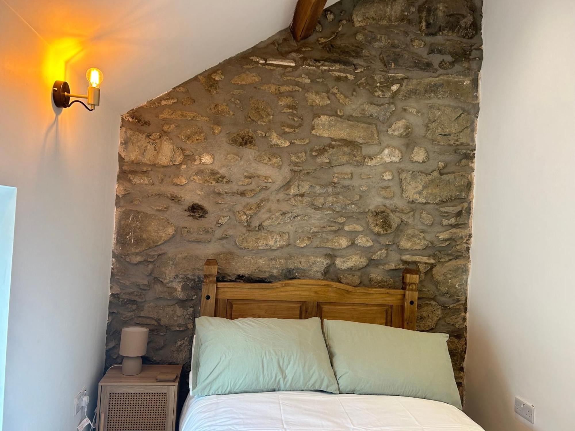 Llanllechid Cosy Modern Miners Cottage מראה חיצוני תמונה